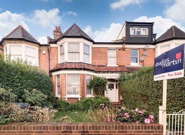 Properties sold in Sunny Gardens Road - NW4 1SL view1