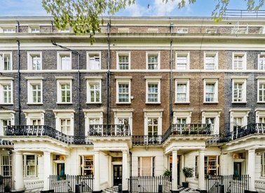 Properties for sale in Sussex Gardens - W2 2RJ view1