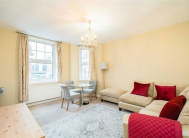 Properties for sale in Sussex Gardens - W2 1EU view1