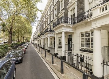 Properties for sale in Sussex Gardens - W2 2RJ view1