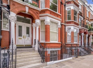 Properties for sale in Sutherland Avenue - W9 2QJ view1
