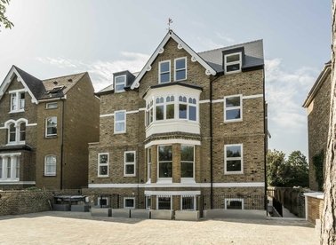 Properties for sale in Sutherland Road - W13 0DT view1