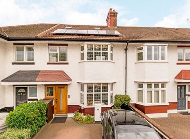 Properties for sale in Swyncombe Avenue - W5 4DS view1