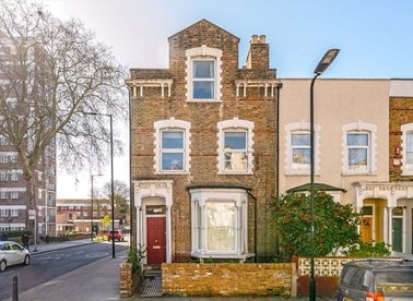 Properties for sale in Sydner Road - N16 7UG view1