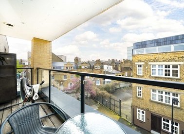 Properties for sale in Sylvester Road - E8 1EP view1