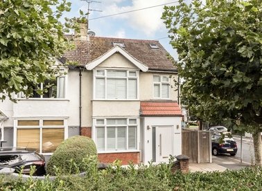 Properties for sale in Taunton Avenue - SW20 0BH view1