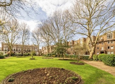 Properties for sale in Tedworth Square - SW3 4DY view1