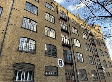 Properties for sale in Telfords Yard - E1W 2BQ view1