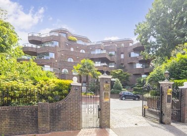 Properties for sale in Templewood Avenue - NW3 7XD view1