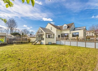 Thames Street, Sunbury-On-Thames, TW16