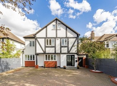 Properties for sale in The Avenue - TW16 5EX view1