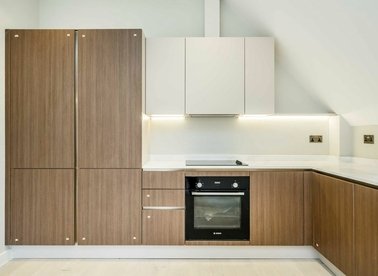 Properties for sale in The Broadway - SW19 1RH view1