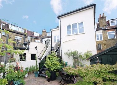 Properties for sale in The Pavement - TW11 9JE view1
