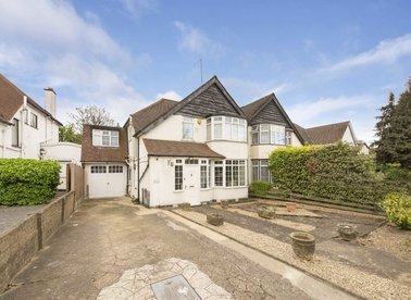 The Vale, London, NW11