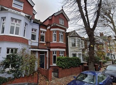 Properties for sale in Thorney Hedge Road - W4 5SB view1