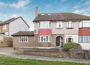 Properties for sale in Thurleston Avenue - SM4 4BN view1