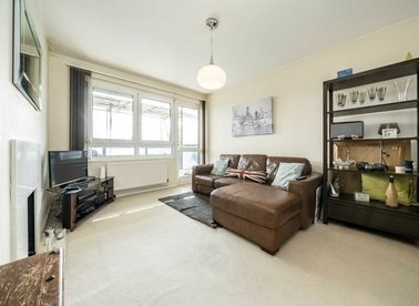 Properties for sale in Tooting Bec Road - SW17 8BJ view1