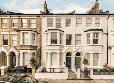 Properties for sale in Tournay Road - SW6 7UF view1