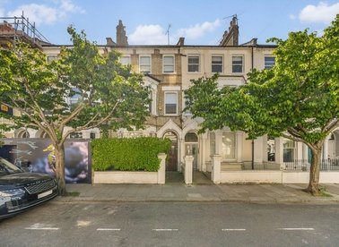 Properties for sale in Tournay Road - SW6 7UG view1