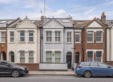 Properties for sale in Townmead Road - SW6 2RR view1