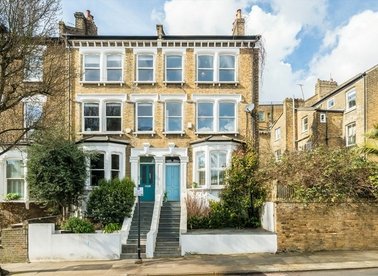 Properties for sale in Tremlett Grove - N19 5JY view1
