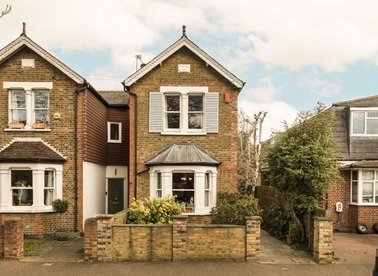 Properties for sale in Tudor Road - TW12 2NF view1