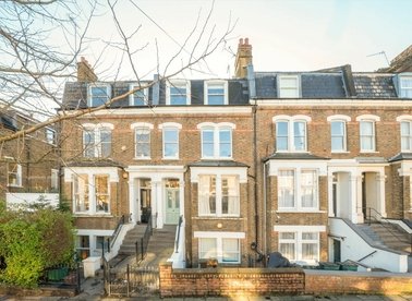 Properties for sale in Tufnell Park Road - N19 5EP view1