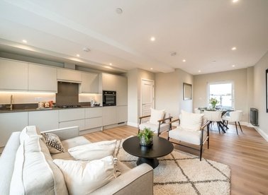 Properties for sale in Tulse Hill - SW2 2BD view1