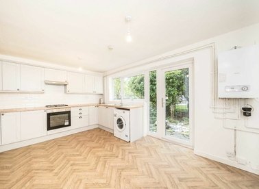 Properties for sale in Tulse Hill - SW2 3BS view1