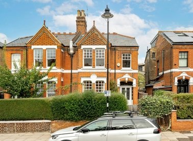 Properties for sale in Tytherton Road - N19 4QD view1