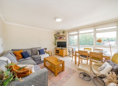 Properties for sale in Upper Richmond Road - SW15 6SJ view1
