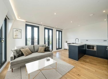 Properties for sale in Uxbridge Road - W13 8SB view1