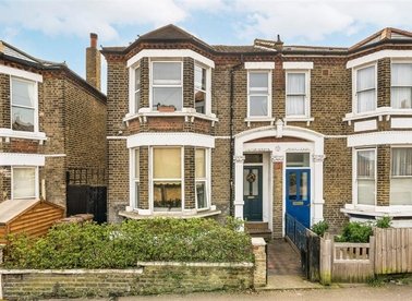 Properties for sale in Vesta Road - SE4 2NJ view1