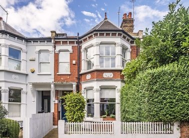 Properties for sale in Victoria Road - NW6 6TD view1