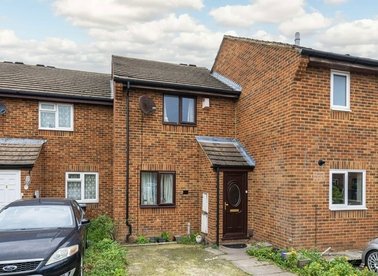 Properties for sale in Virginia Close - KT3 3RB view1
