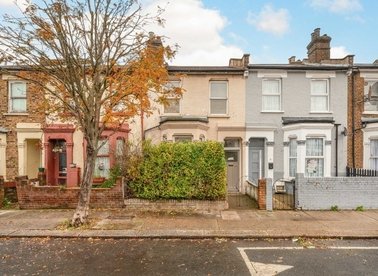 Properties sold in Waldo Road - NW10 6AT view1