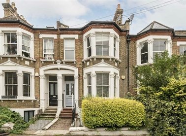 Properties for sale in Waller Road - SE14 5LU view1