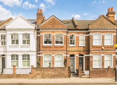 Properties for sale in Wandsworth Bridge Road - SW6 2TU view1