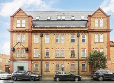 Properties for sale in Warple Way - W3 0BD view1
