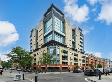 Properties for sale in Wells Street - W1T 3PW view1