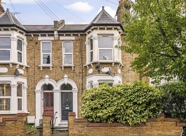 Properties for sale in Wendover Road - NW10 4RT view1