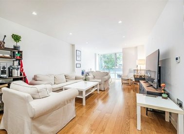 Properties for sale in Wenlock Road - N1 7GH view1