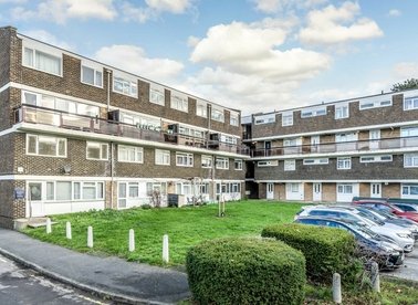 Properties for sale in Wessex Close - KT1 3RQ view1