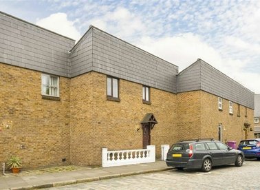 Properties for sale in West Gardens - E1W 3QU view1