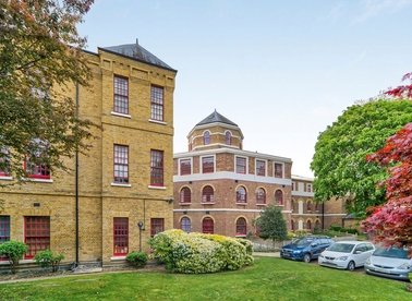 Properties for sale in West Park Road - UB2 4AF view1