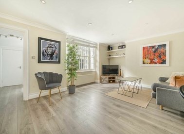 Properties for sale in Westbourne Gardens - W2 5NS view1