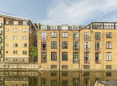 Properties for sale in Wharf Place - E2 9BD view1
