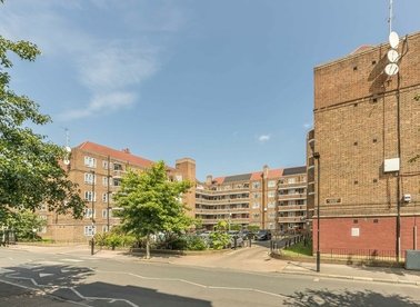 Properties for sale in Whiston Road - E2 8SB view1