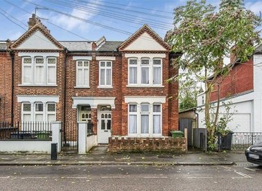 Properties for sale in Whitburn Road - SE13 7UQ view1