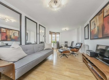 Properties for sale in White Lion Street - N1 9PG view1